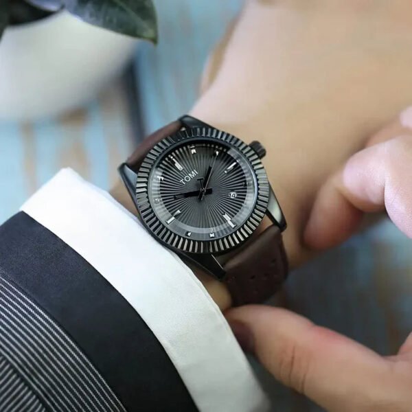 TOMI T-098 Stylish Men's Watch & Bracelet Gift Set | The Tomi Watches - Image 9